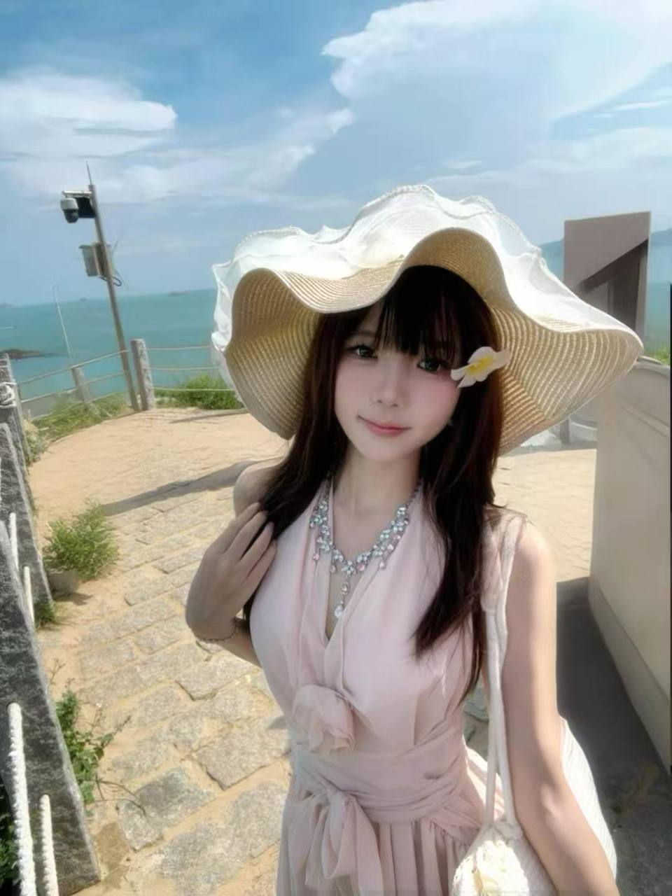 广西 南宁 编号：066438 (点击复制)
➡️ 