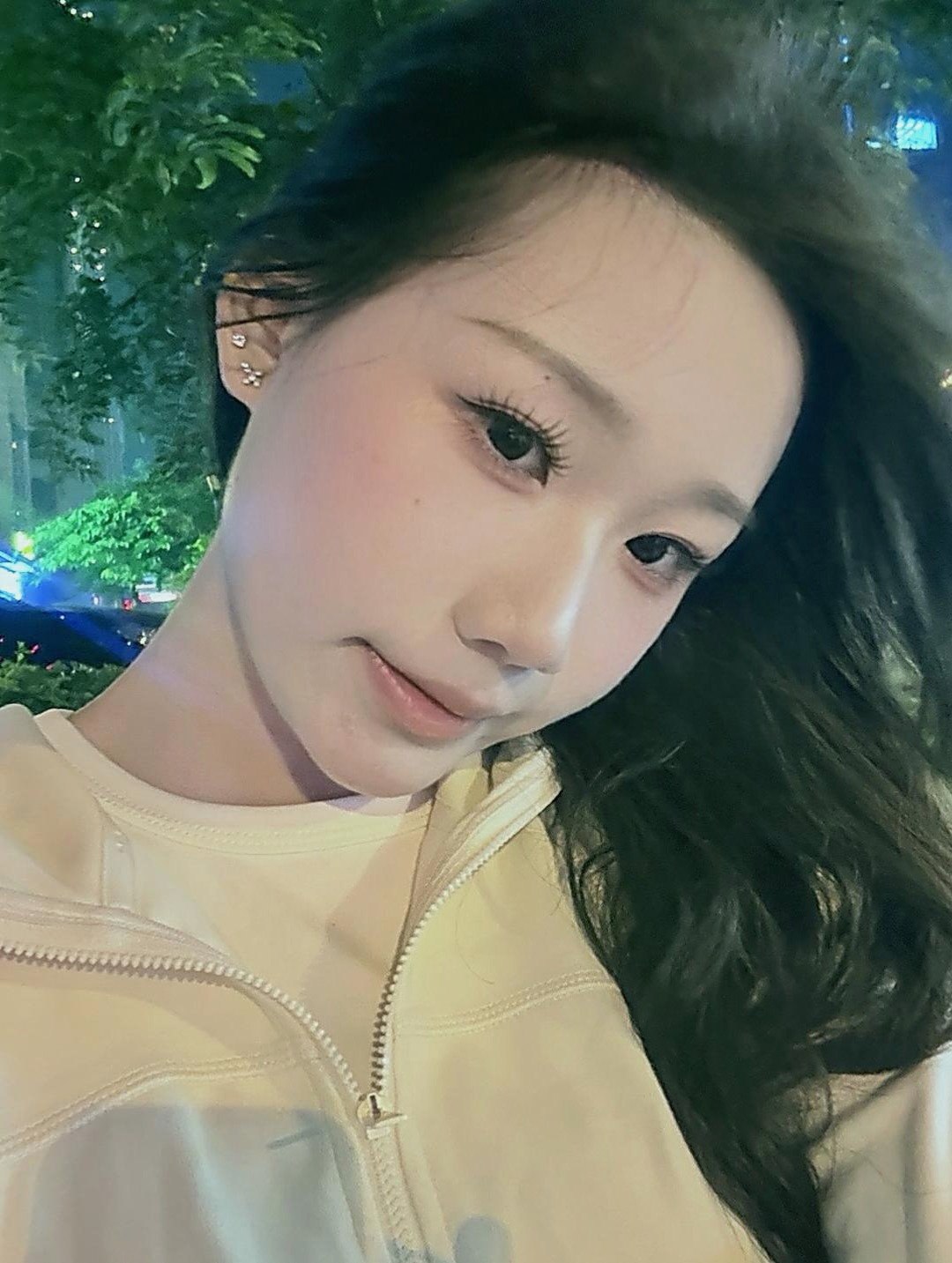 广西 钦州 编号：732642 (点击复制)
➡️ 