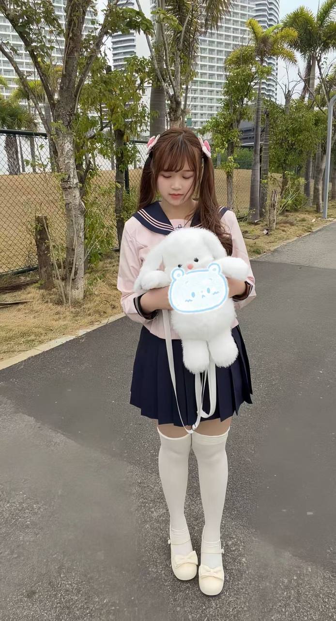 广西 北海 编号：879529 (点击复制)
➡️ 