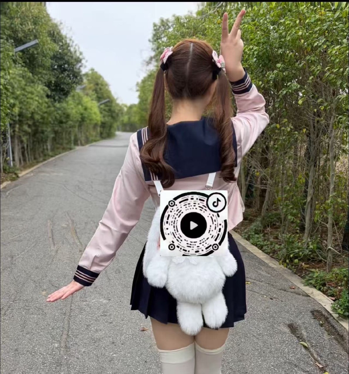 广西 北海 编号：233232 (点击复制)
➡️ 