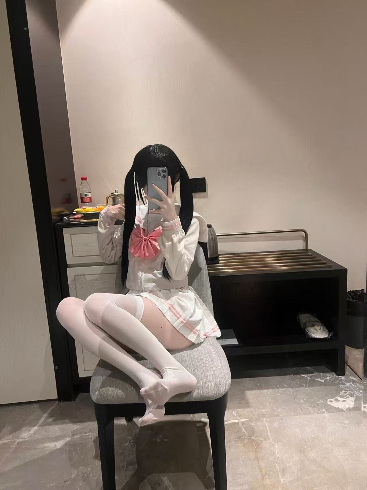 广西 柳州 编号： 818376 （260902）
