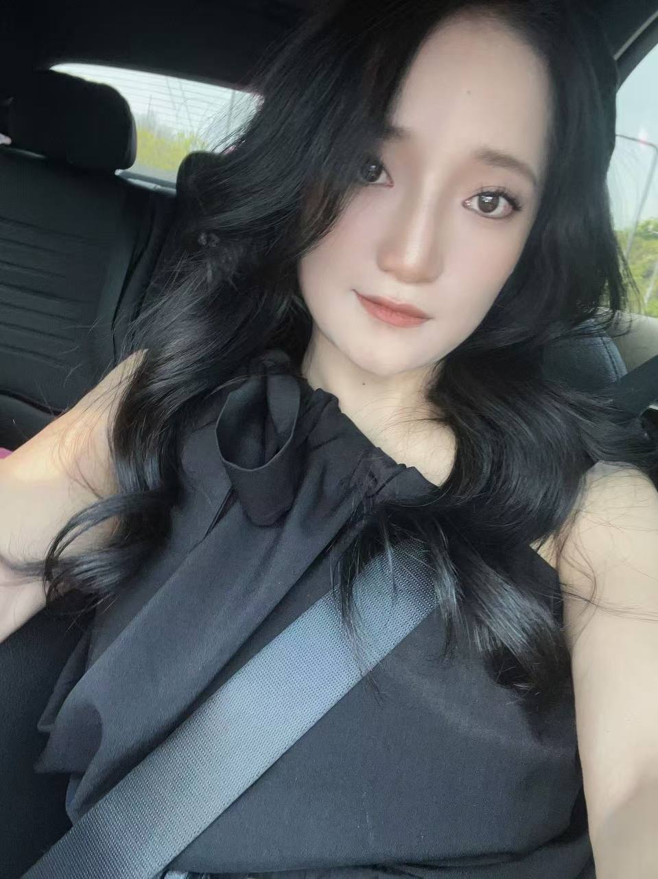 贵州 贵阳 编号：165704 (点击复制)
➡️ 