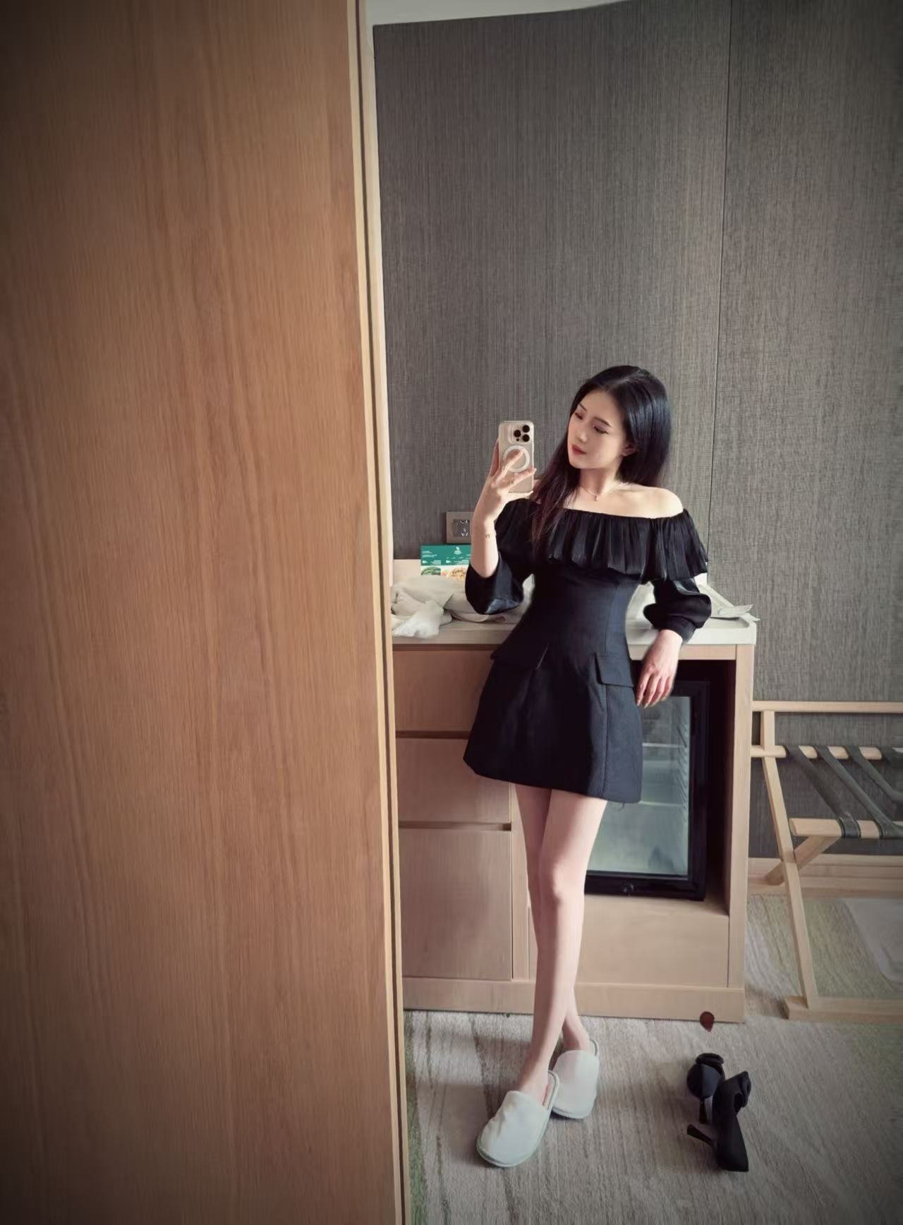 贵州 贵阳 编号：596377 (点击复制)
➡️ 