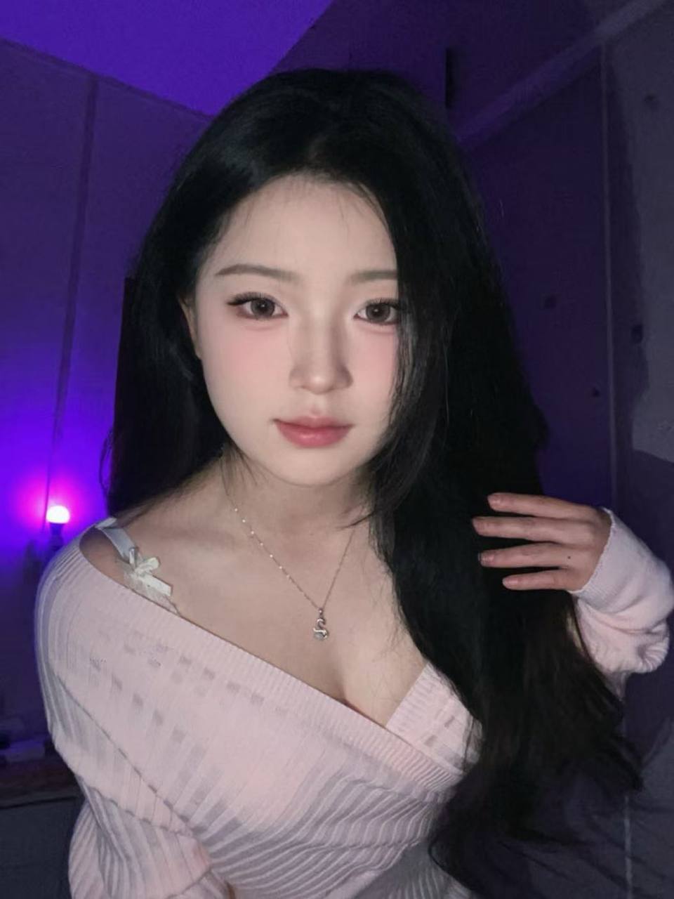 贵州 贵阳 编号：114672 (点击复制)
➡️ 