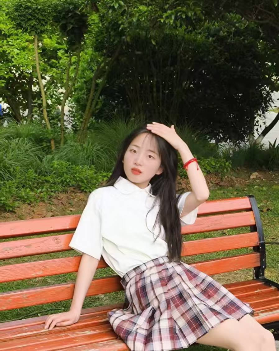 贵州 贵阳 编号：924676 (点击复制)
➡️ 