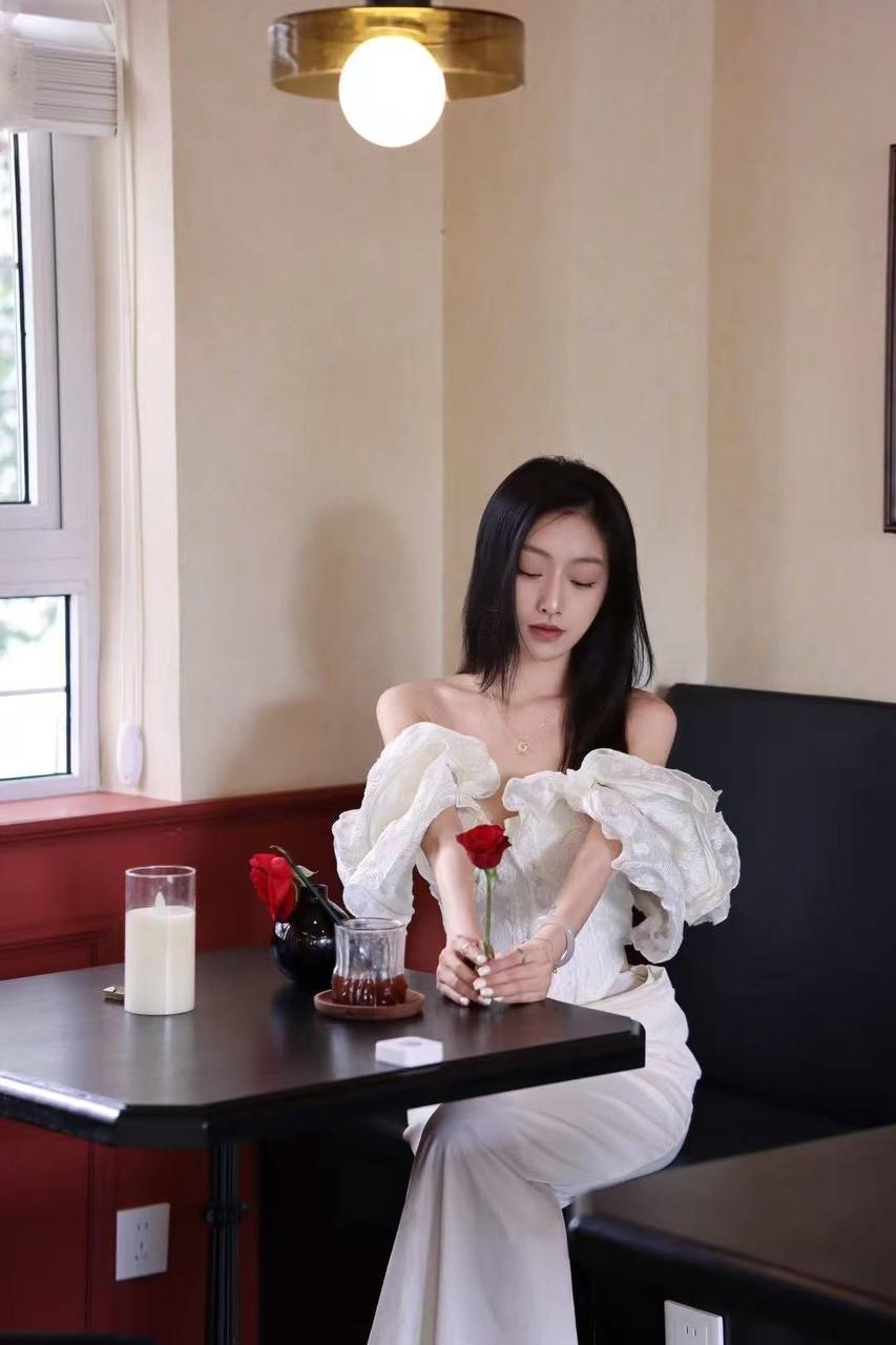 贵州 贵阳 编号：483905 (点击复制)
➡️ 