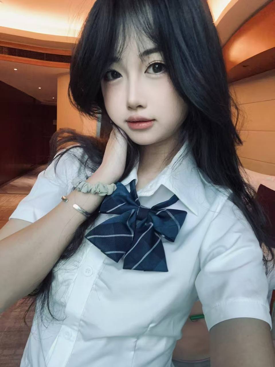 贵州 贵阳 编号：171891 (点击复制)
➡️ 