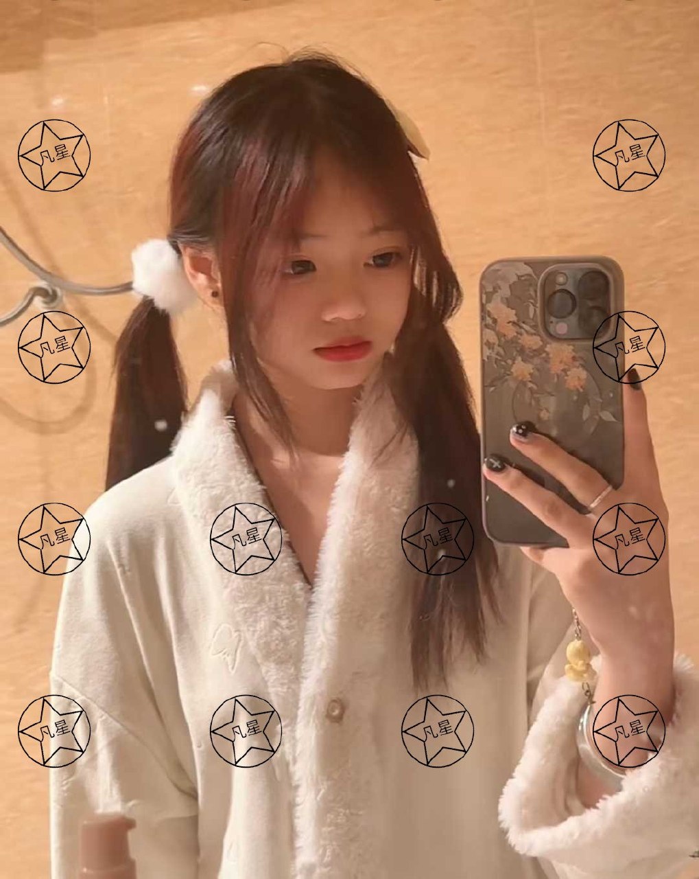 贵州 贵阳 编号：114927 (点击复制)
➡️ 