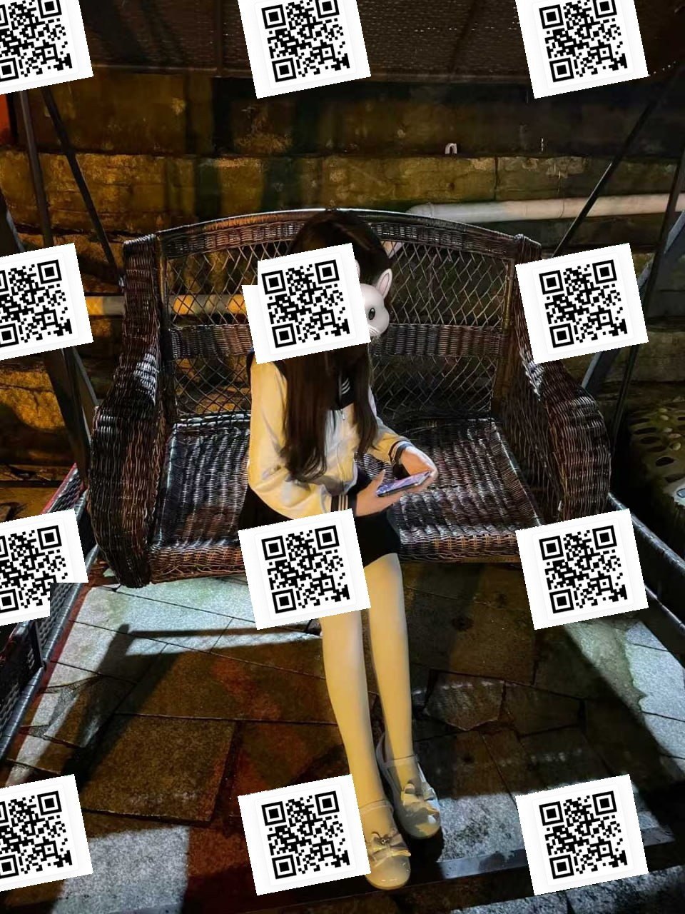 贵州 贵阳 编号：293762 (点击复制)
➡️ 