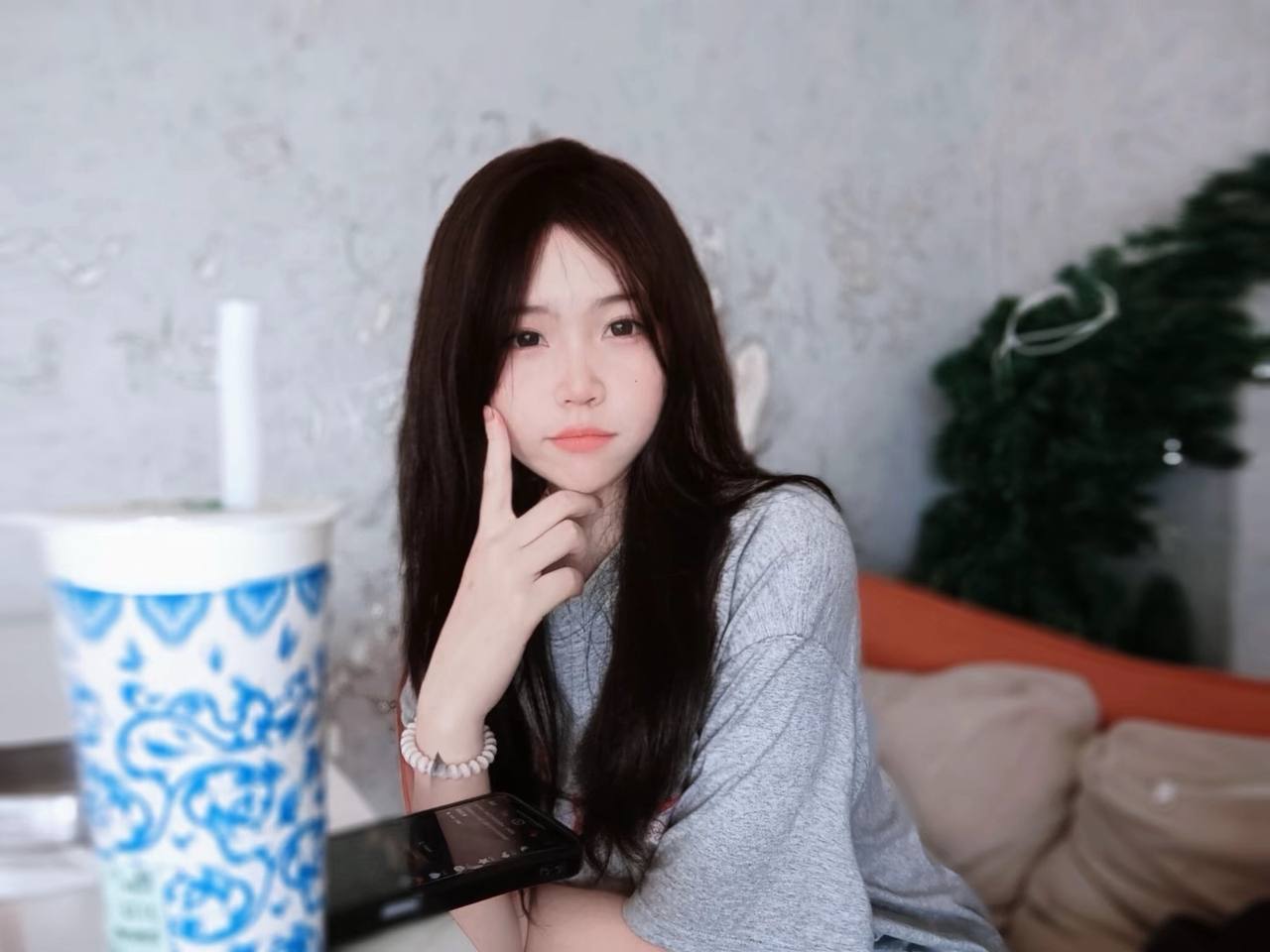 贵州 贵阳 编号：794419 (点击复制)
➡️ 