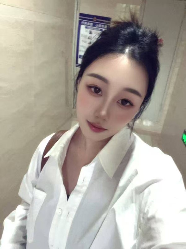 贵州 贵阳 编号：595734 (点击复制)
➡️ 