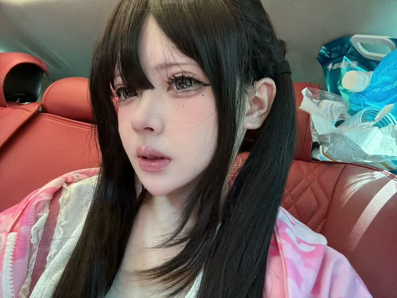 贵州 贵阳 编号：784124 (点击复制)
➡️ 