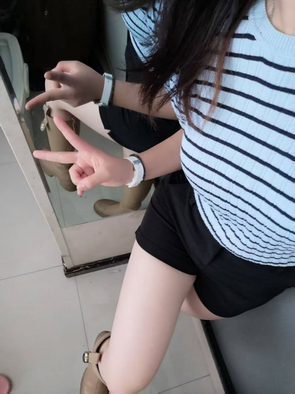 贵州 遵义 编号：864994 (点击复制)
➡️ 
