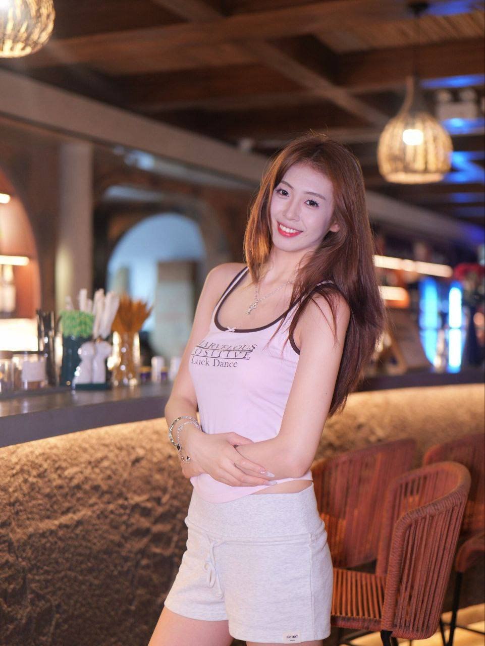 贵州 贵阳 编号：459303 (点击复制)
➡️ 