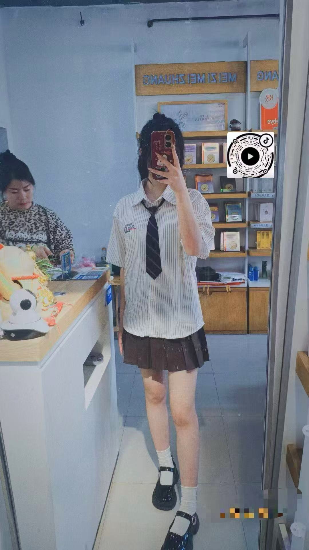贵州 编号：235992 (点击复制)
➡️ 