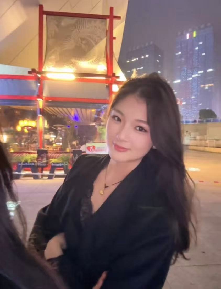 贵州 贵阳 编号：486467 (点击复制)
➡️ 