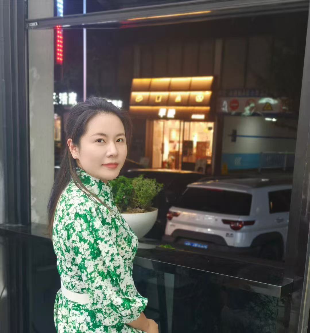 贵州 贵阳 编号：885904 (点击复制)
➡️ 