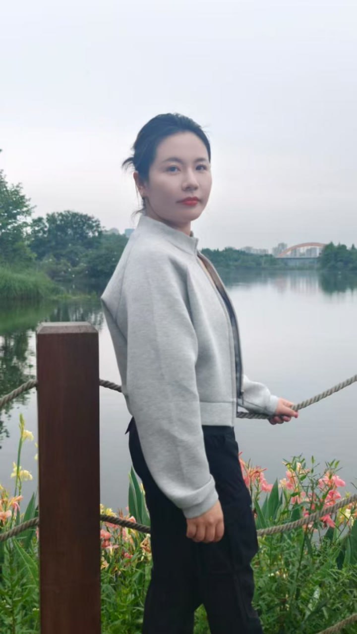贵州 贵阳 编号：885904 (点击复制)
➡️ 