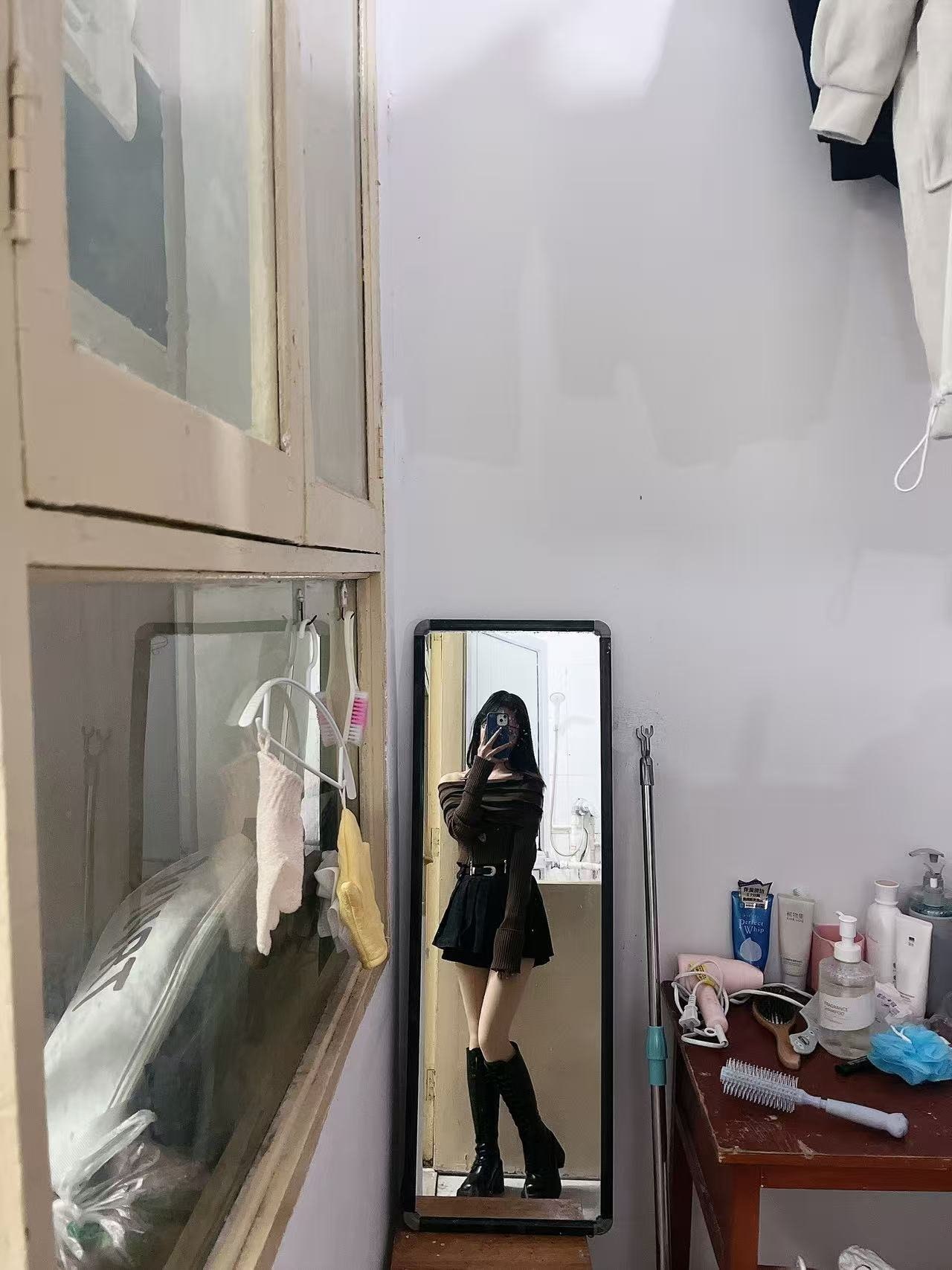 贵州 贵阳 编号：757415 (点击复制)
➡️ 