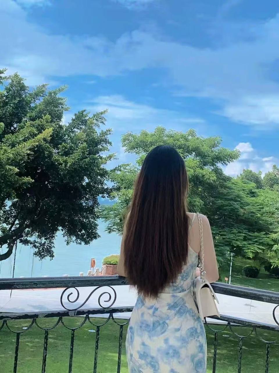 贵州 贵阳 编号：244483 (点击复制)
➡️ 