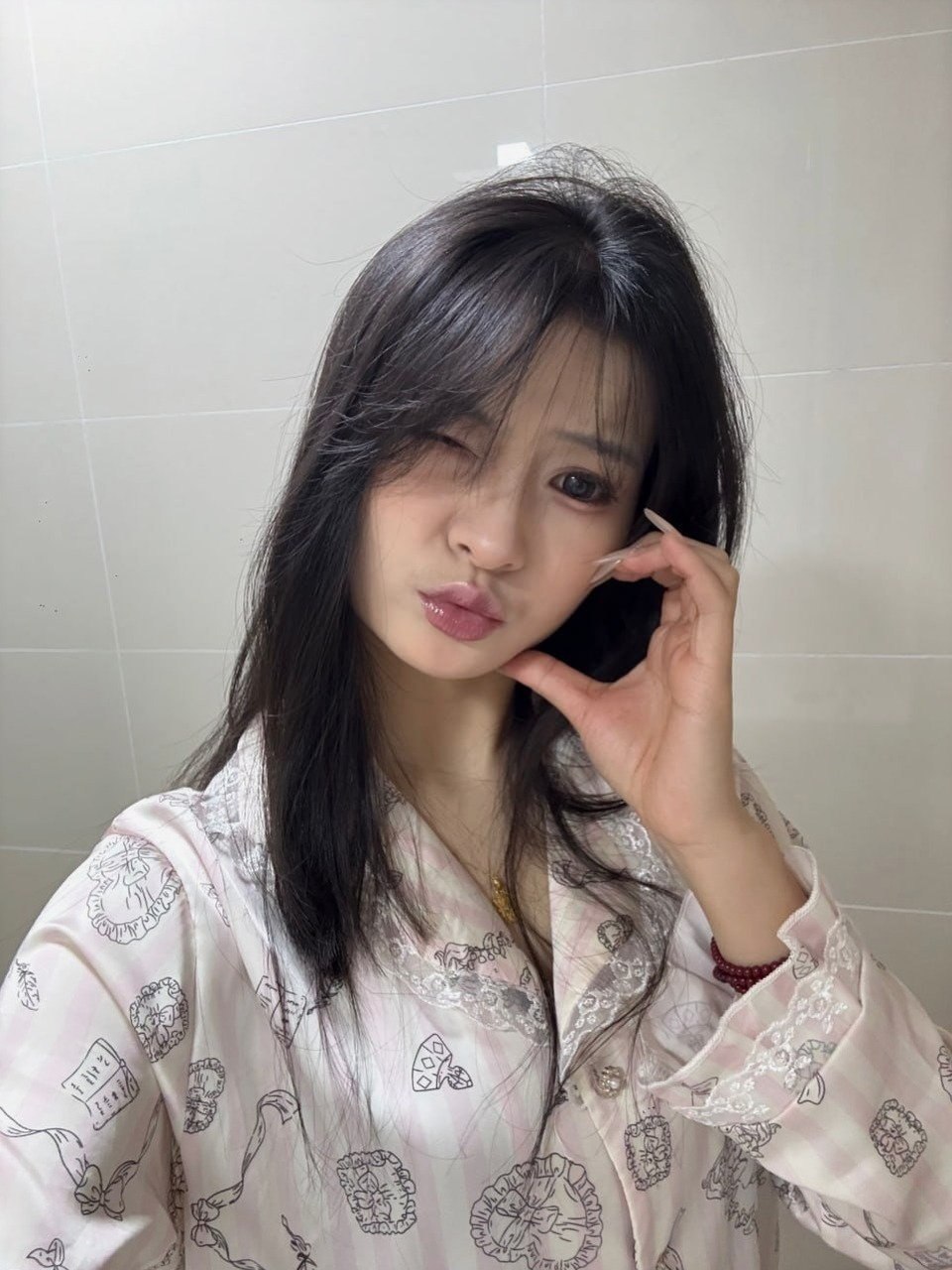 贵州 贵阳 编号：946905 (点击复制)
➡️ 