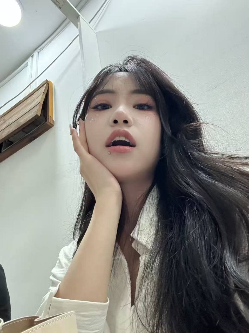 贵州 贵阳 编号：307381 (点击复制)
➡️ 
