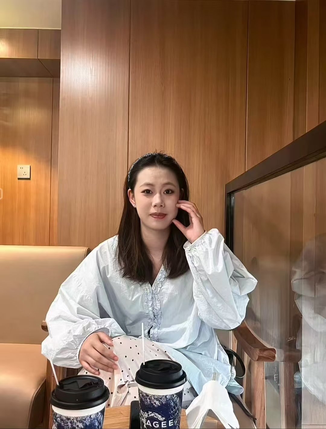 贵州 贵阳 编号：808268 (点击复制)
➡️ 