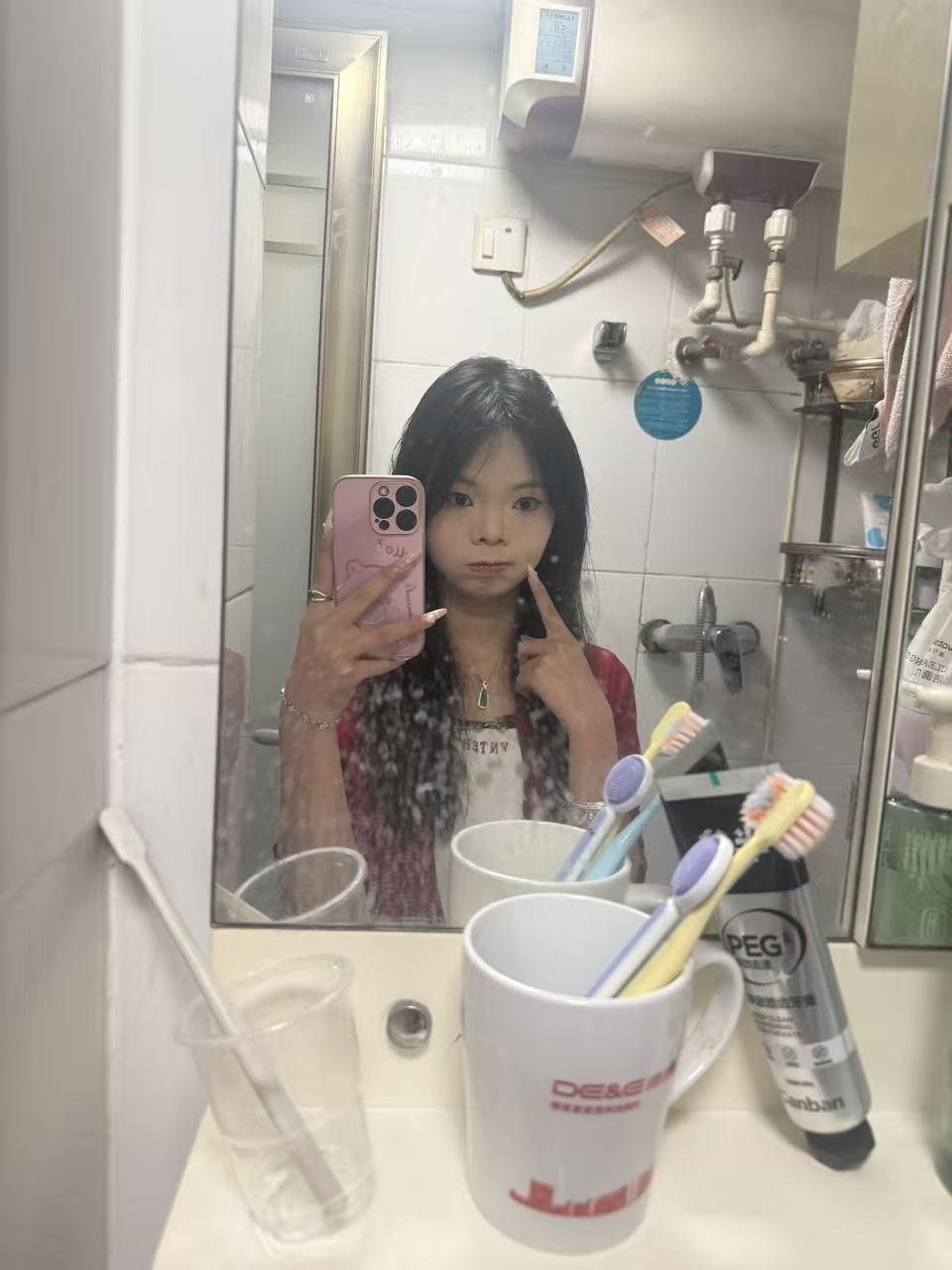 贵州 贵阳 编号：666869 (点击复制)
➡️ 