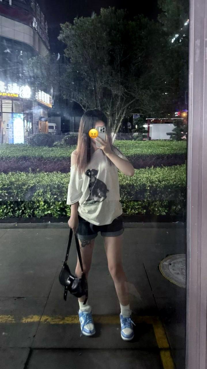 贵州 贵阳 编号： 213421 （260820）
