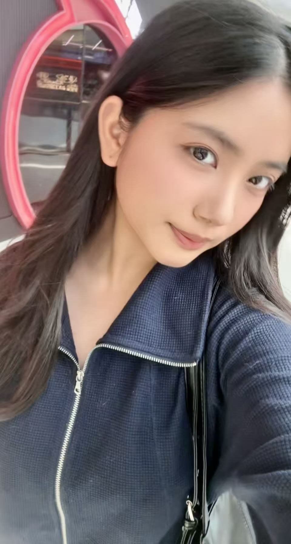 海南 海口 编号：889963 (点击复制)
➡️ 