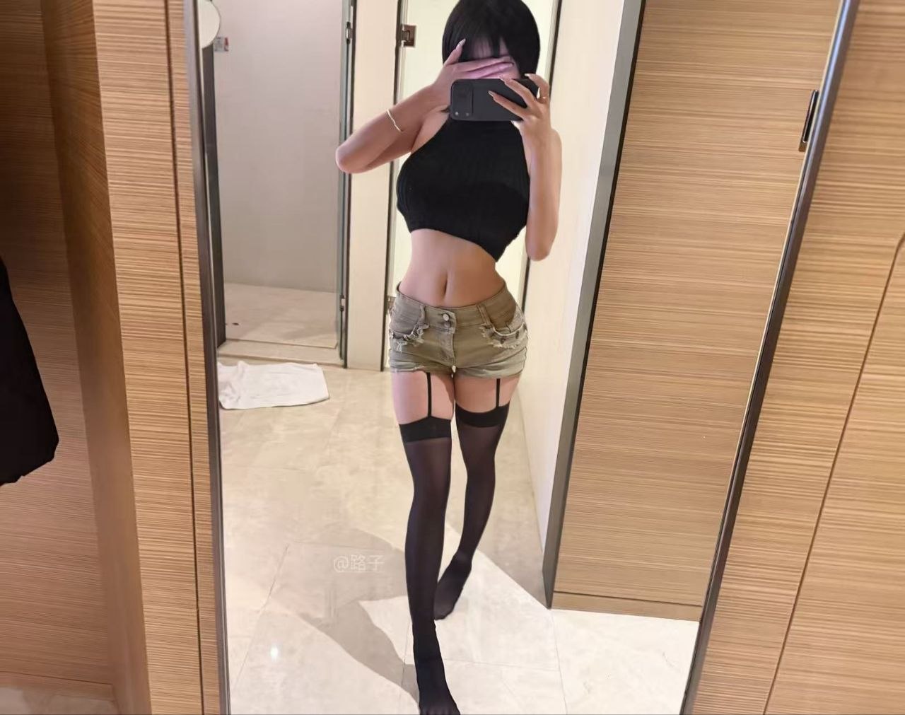 海南 三亚 编号：151851 (点击复制)
➡️ 