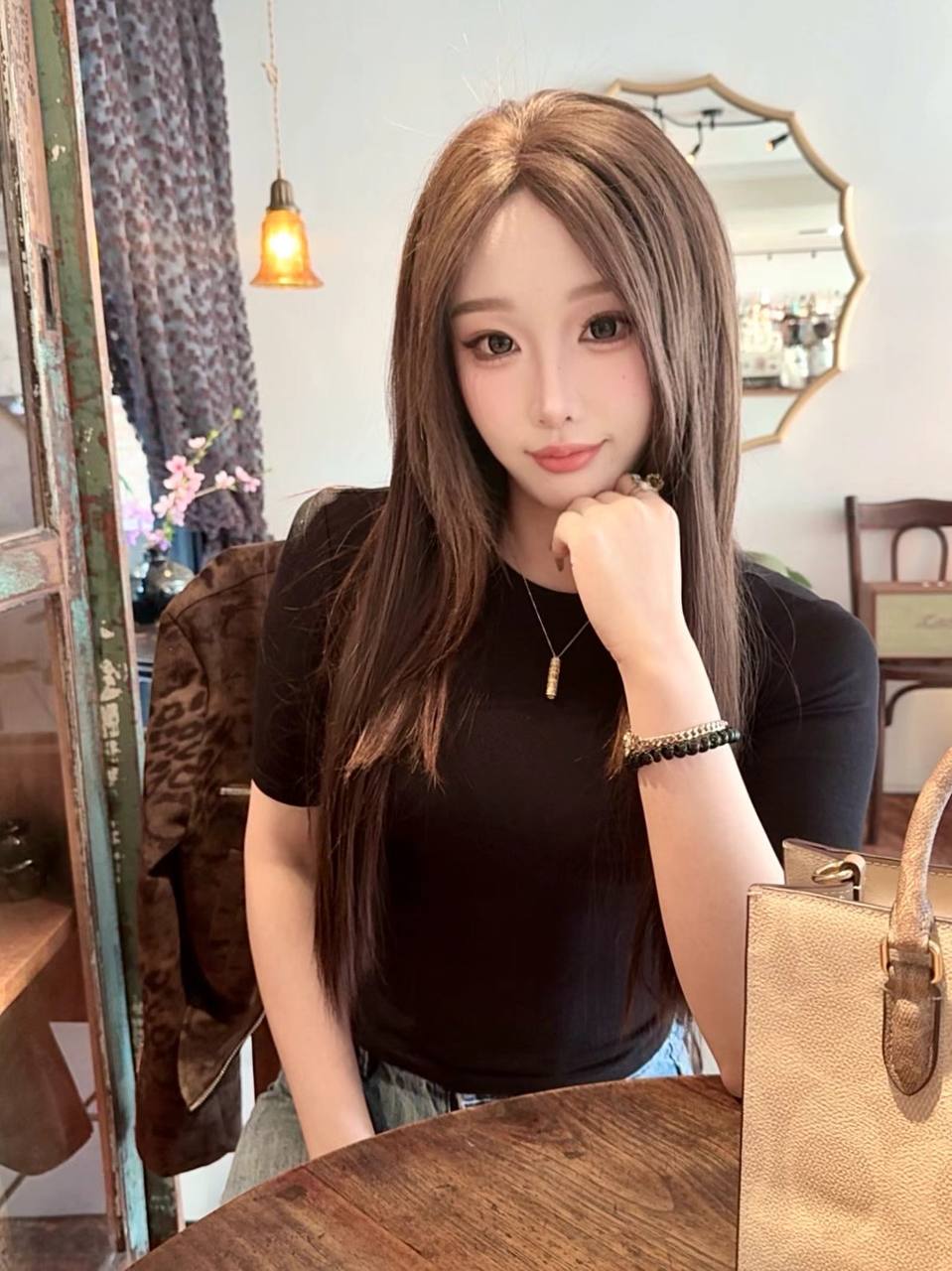 河北 保定 编号：303259 (点击复制)
➡️ 