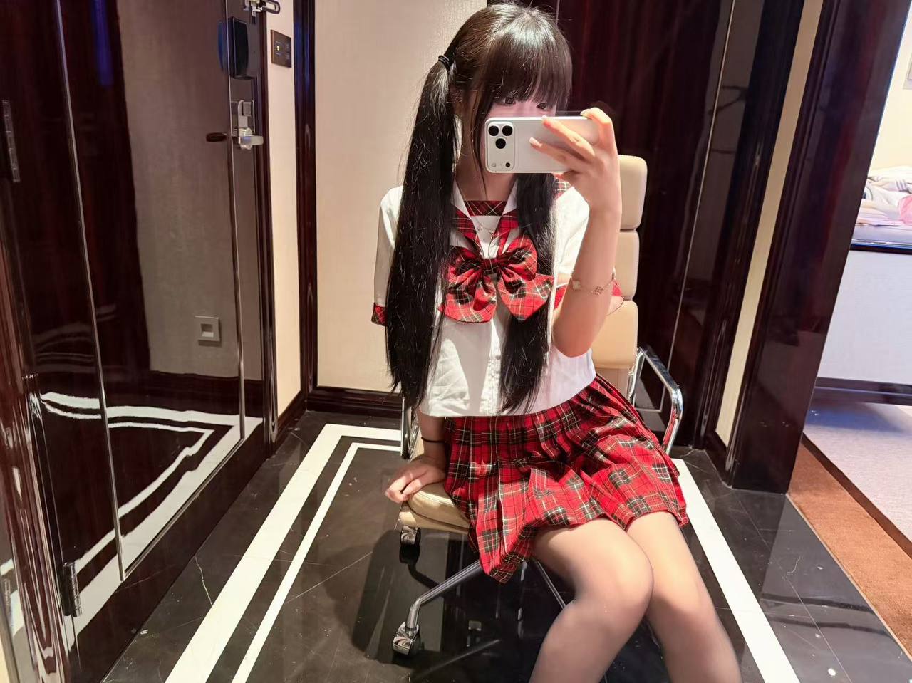 河北 石家庄 编号：984647 (点击复制)
➡️ 