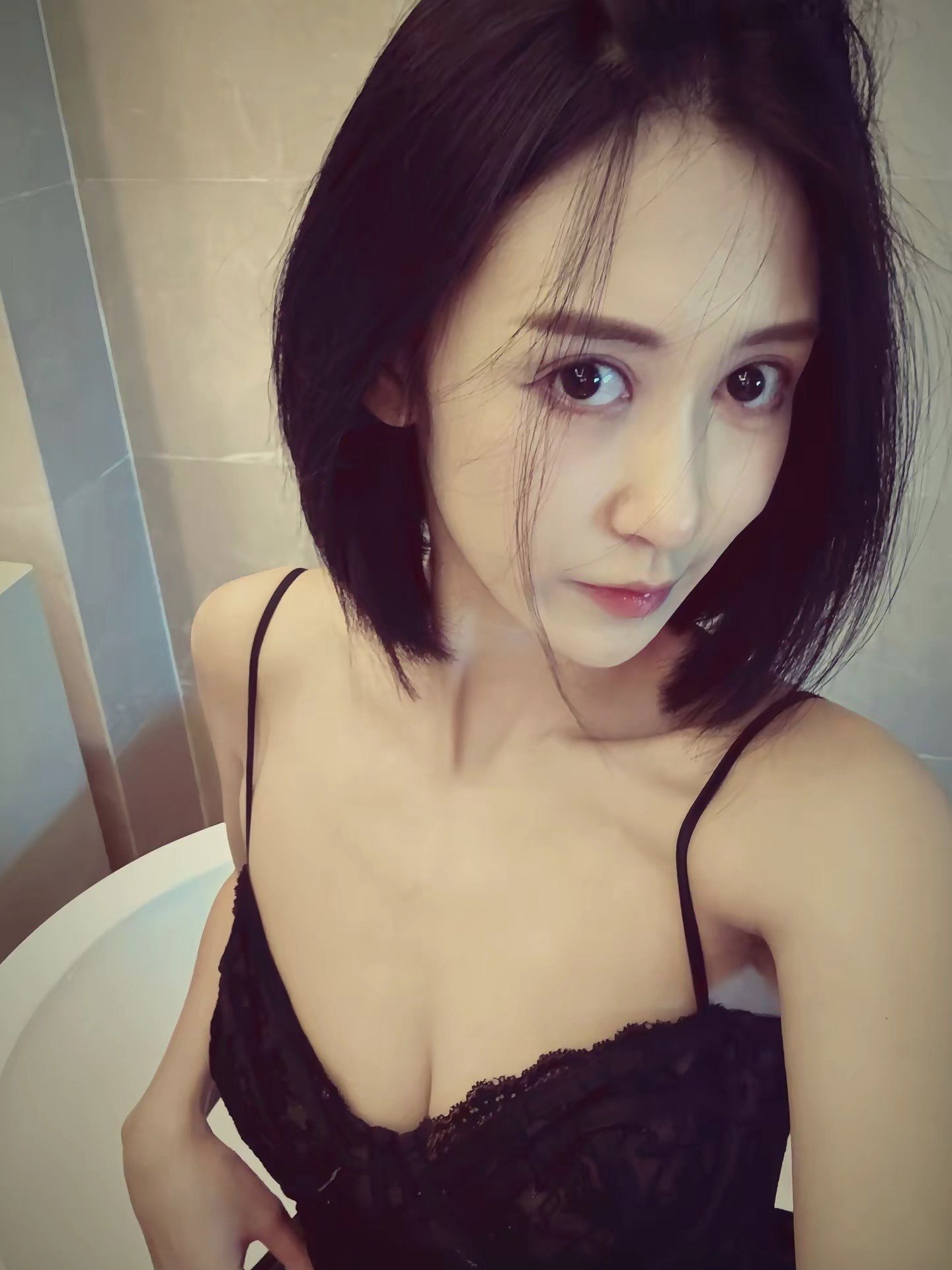 河北 石家庄 编号：890652 (点击复制)
➡️ 