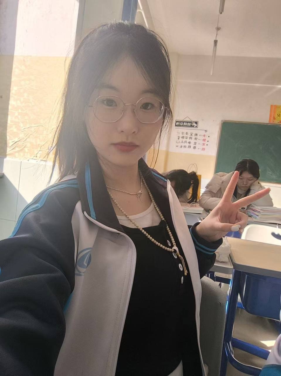 河北 石家庄 编号：179464 (点击复制)
➡️ 