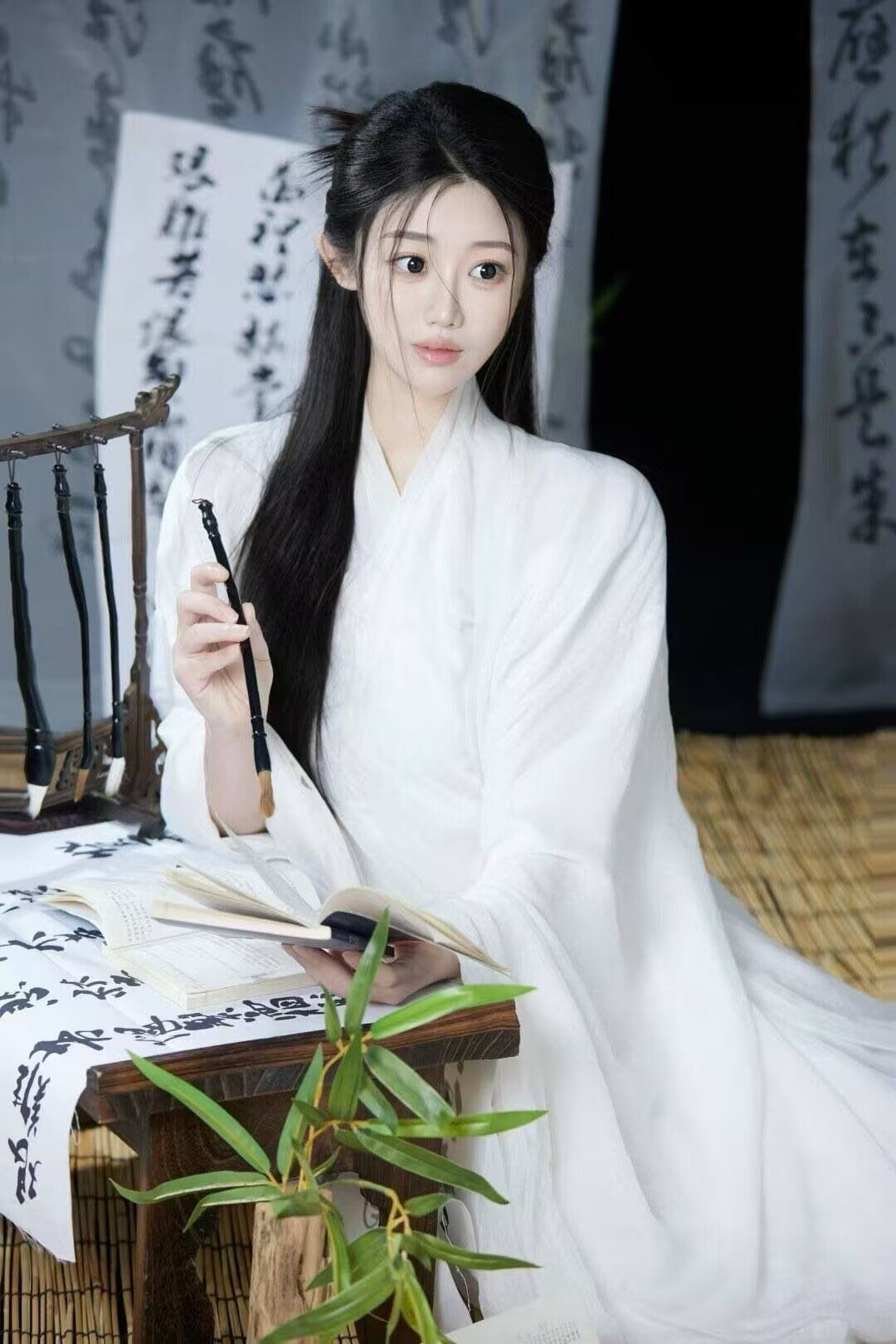 河南 郑州 编号：172834 (点击复制)
➡️ 