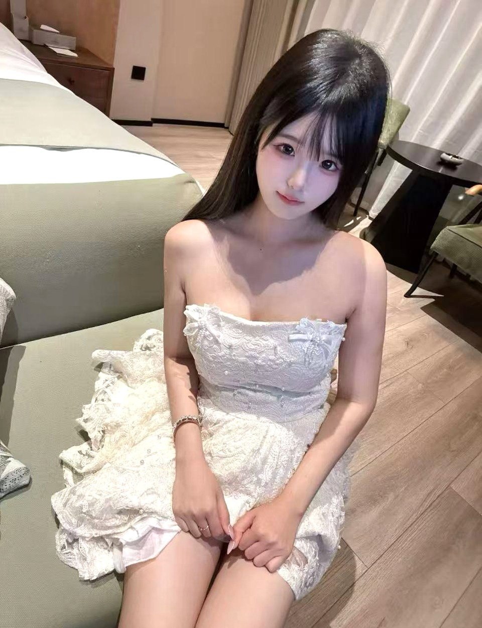 河南 郑州 编号：213415 (点击复制)
➡️ 