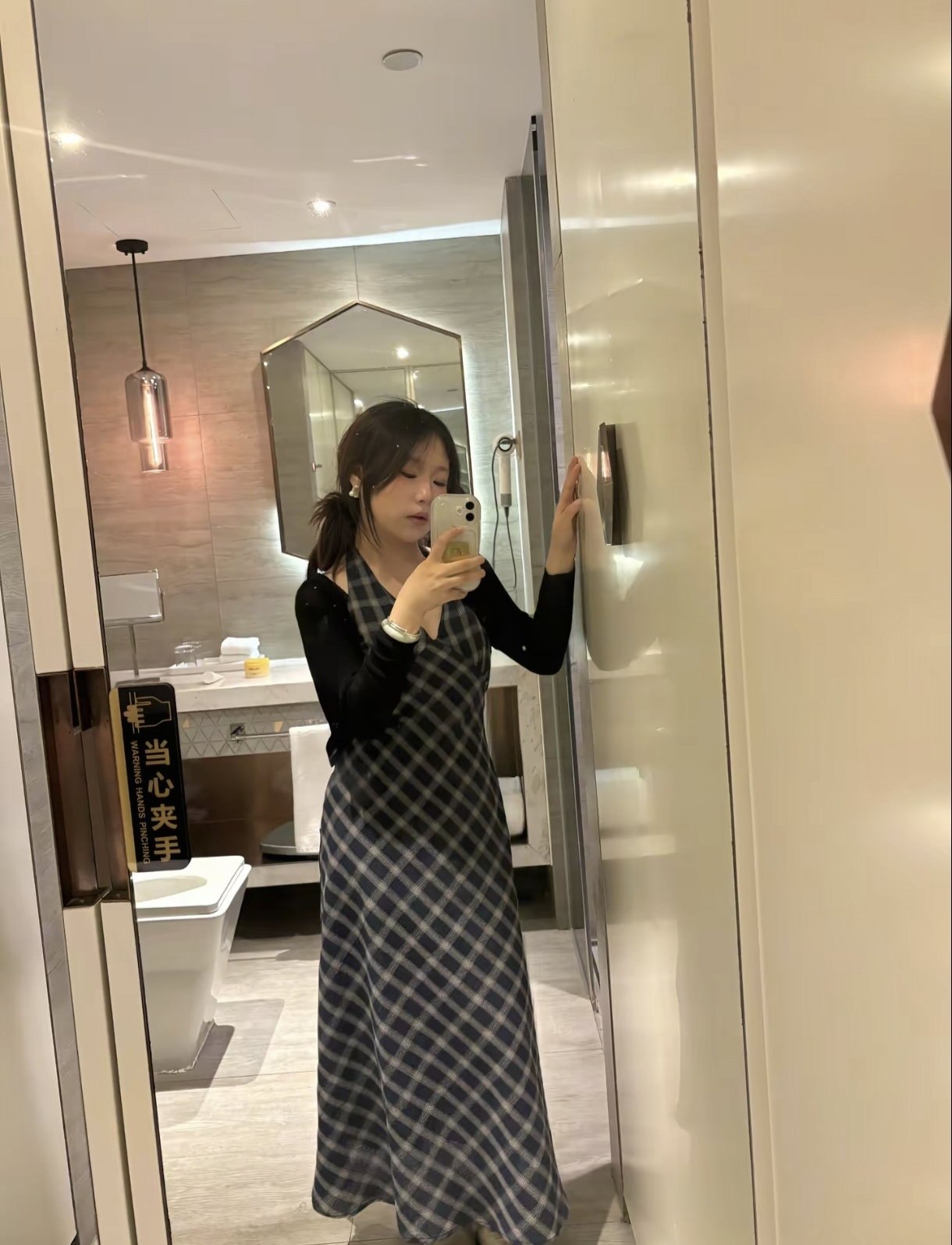 河南 鹤壁 编号：148989 (点击复制)
➡️ 