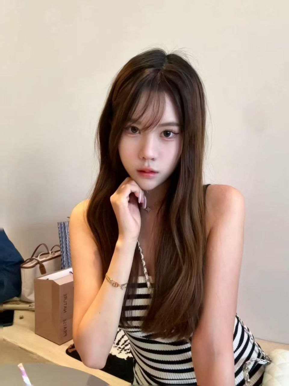河南 郑州 编号：031048 (点击复制)
➡️ 