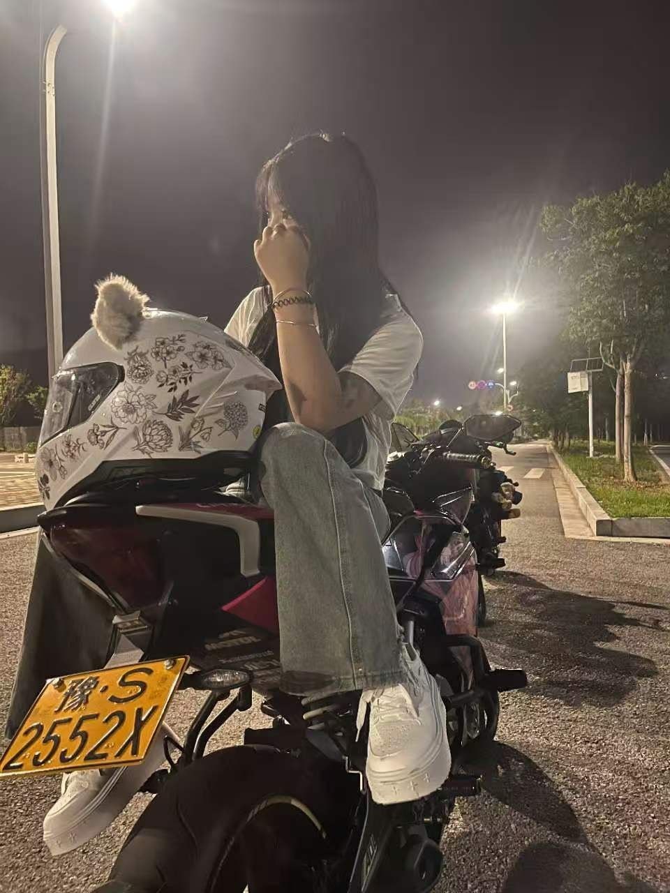 河南 郑州 编号：576918 (点击复制)
➡️ 