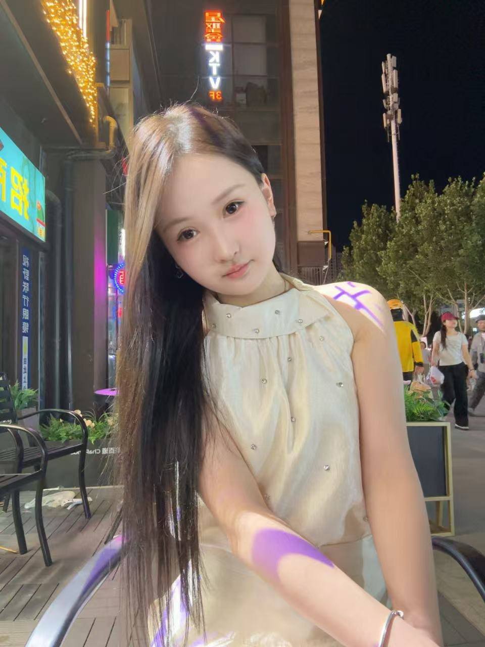 河南 郑州 编号：977831 (点击复制)
➡️ 