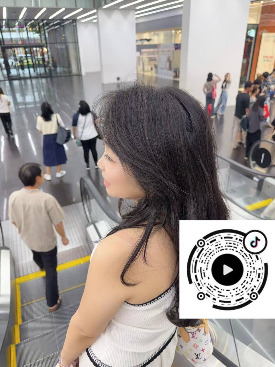 河南 郑州 编号：983454 (点击复制)
➡️ 