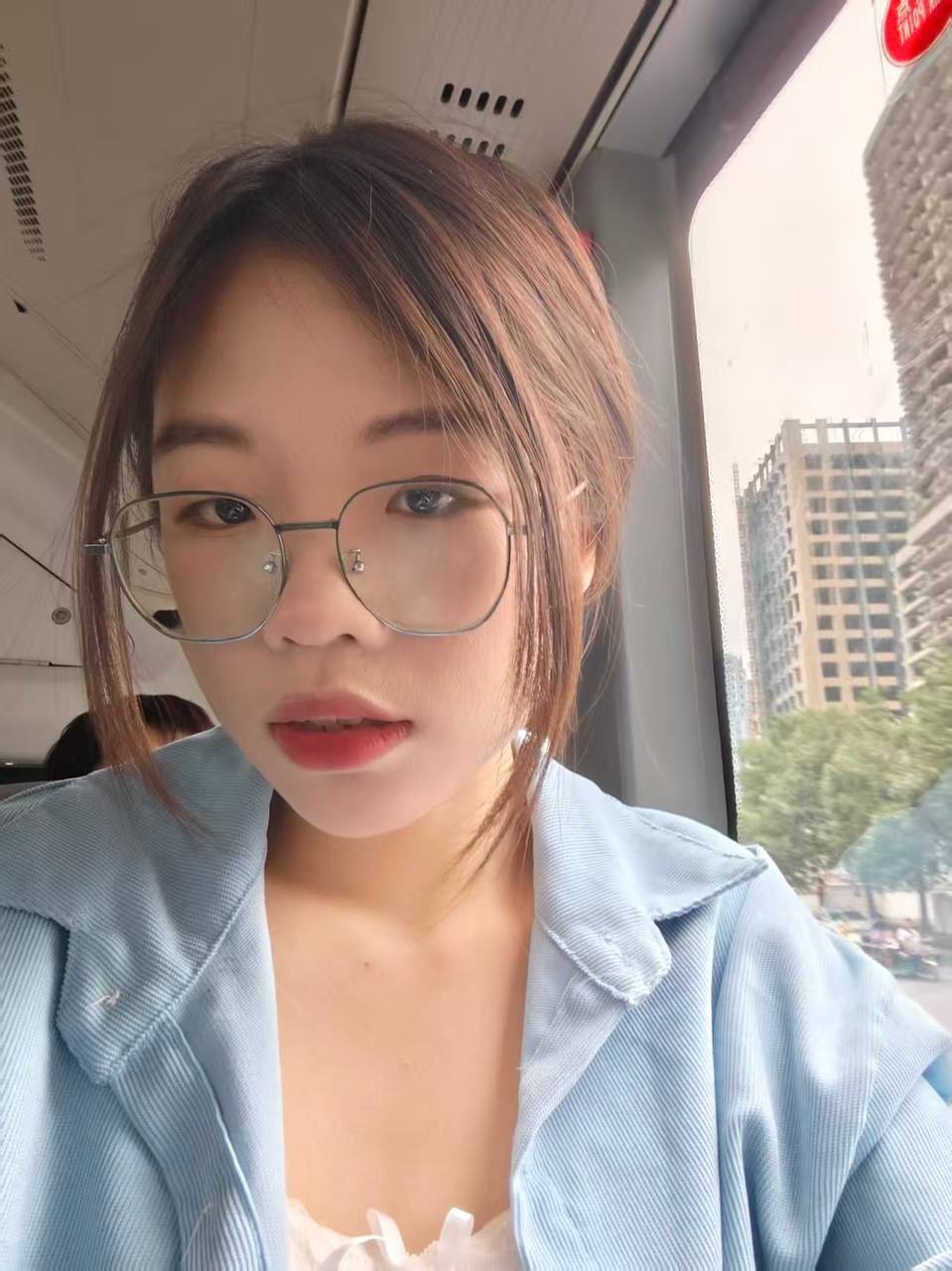 河南 郑州 编号：910049 (点击复制)
➡️ 