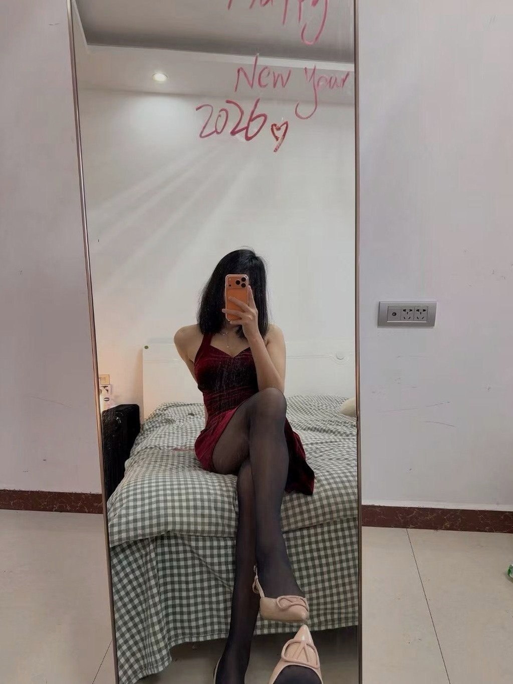 河南 信阳 编号：365812 (点击复制)
➡️ 