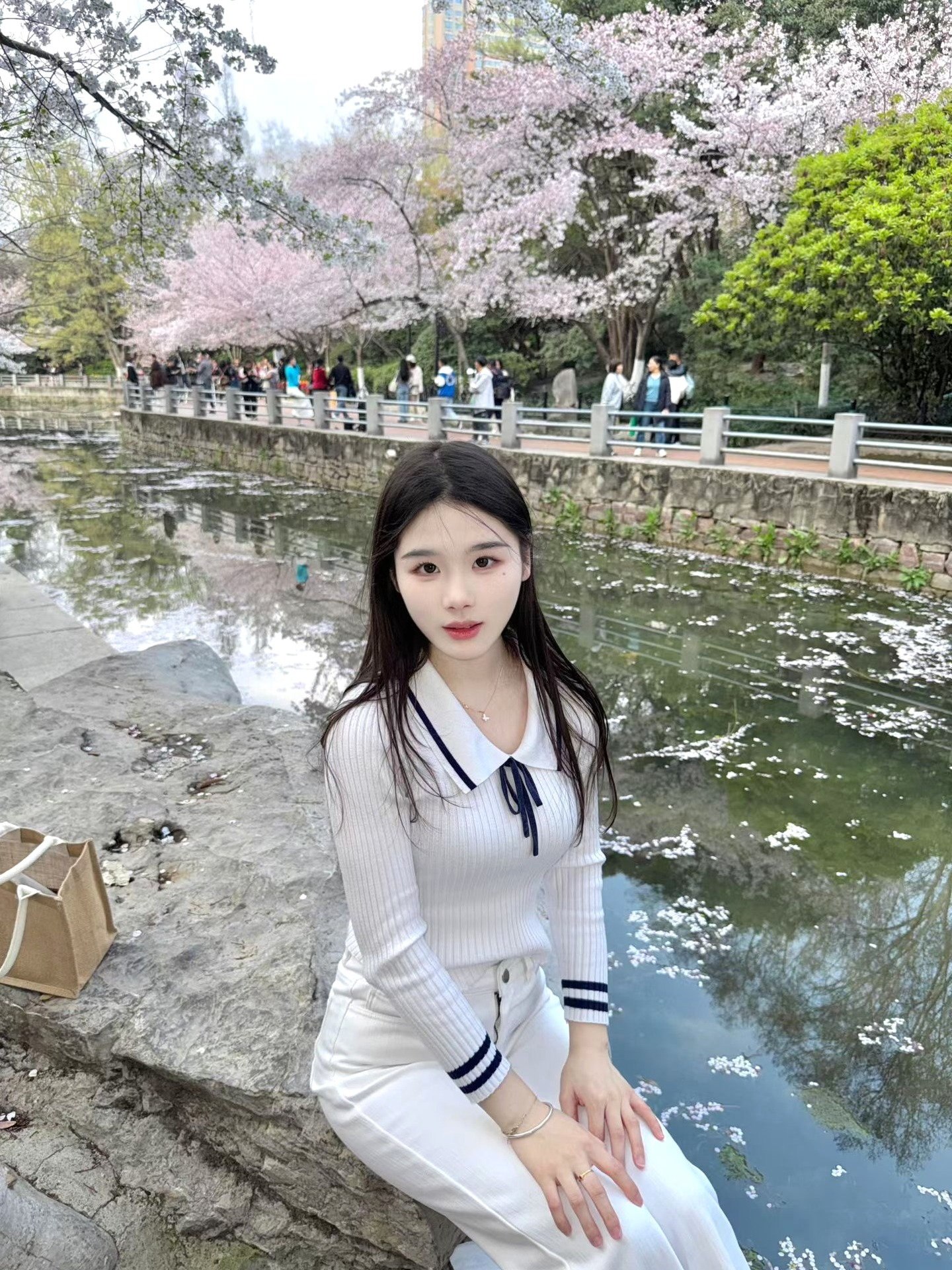 河南 郑州 编号：397105 (点击复制)
➡️ 