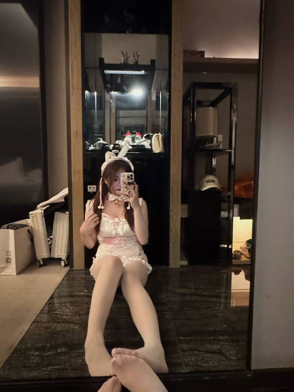 河南 郑州 编号：073726 (点击复制)
➡️ 