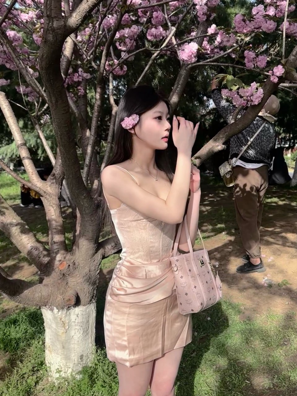 河南 南阳 编号：135453 (点击复制)
➡️ 