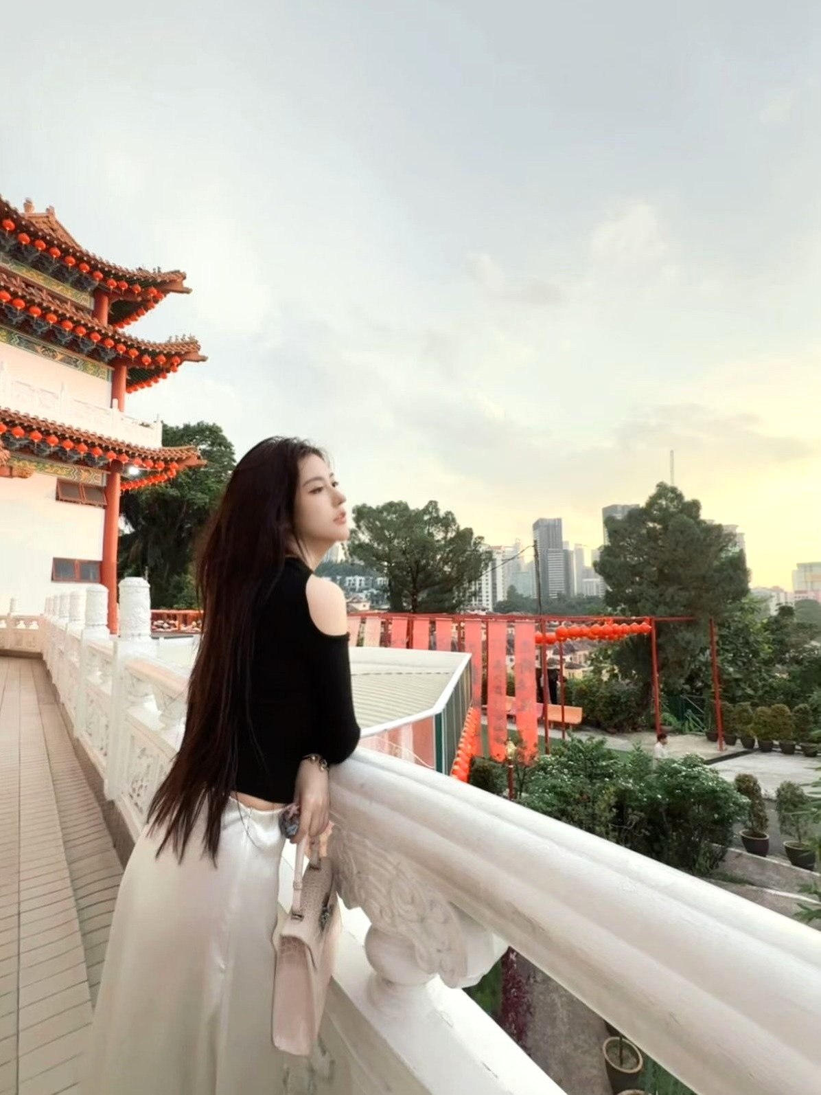 河南 郑州 编号：206471 (点击复制)
➡️ 