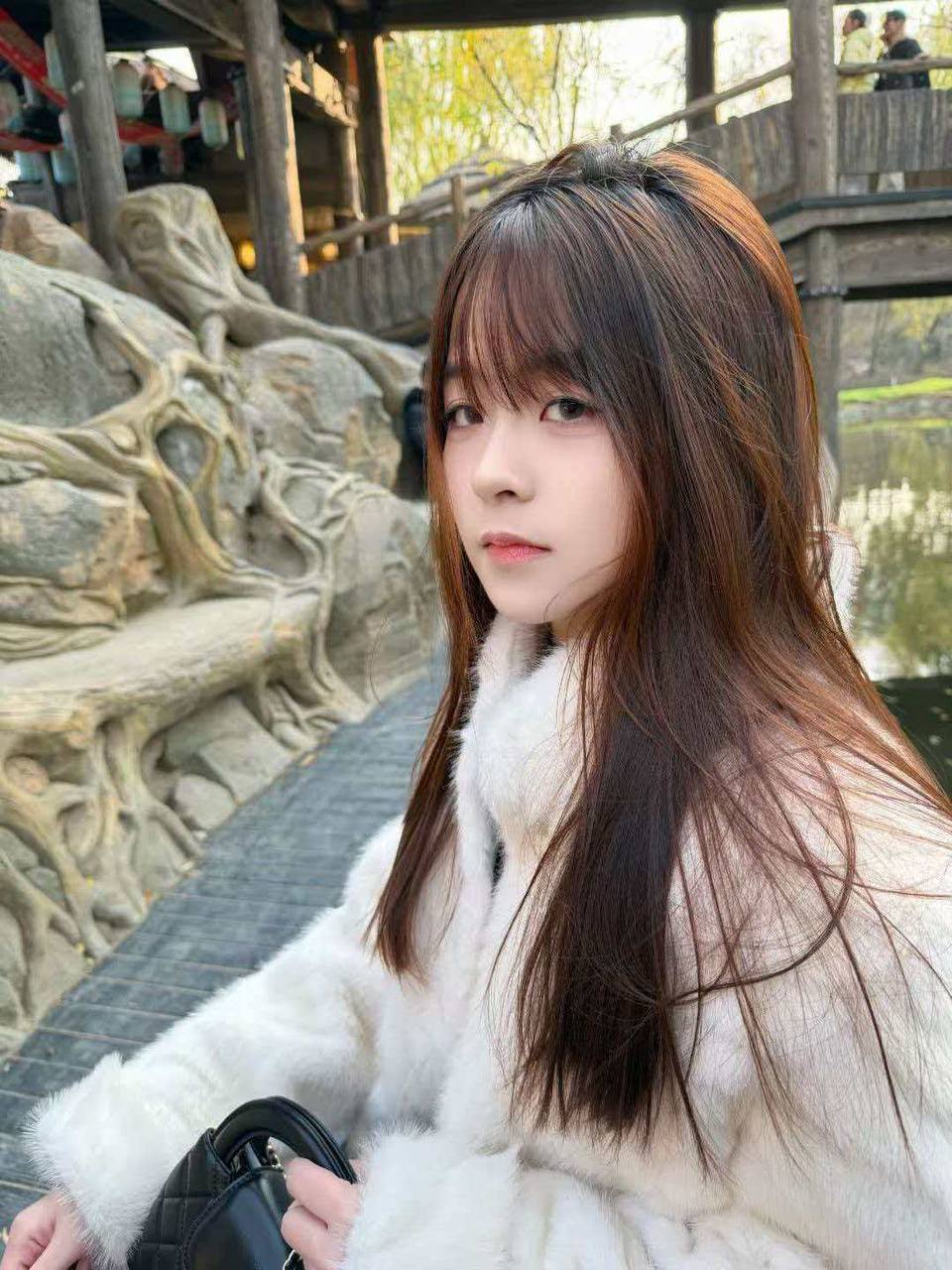 河南 郑州 编号：055320 (点击复制)
➡️ 