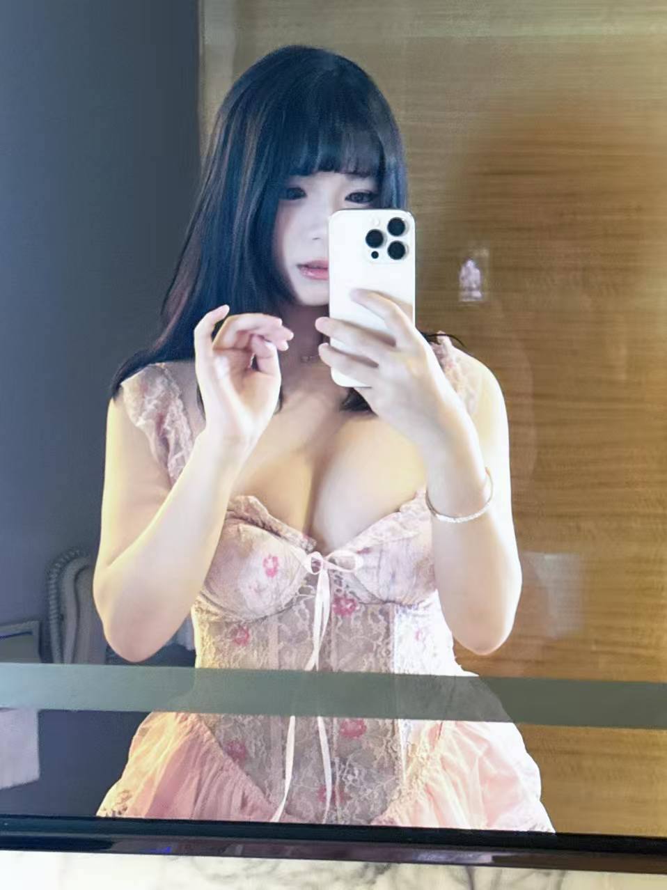 河南 郑州 编号：392557 (点击复制)
➡️ 